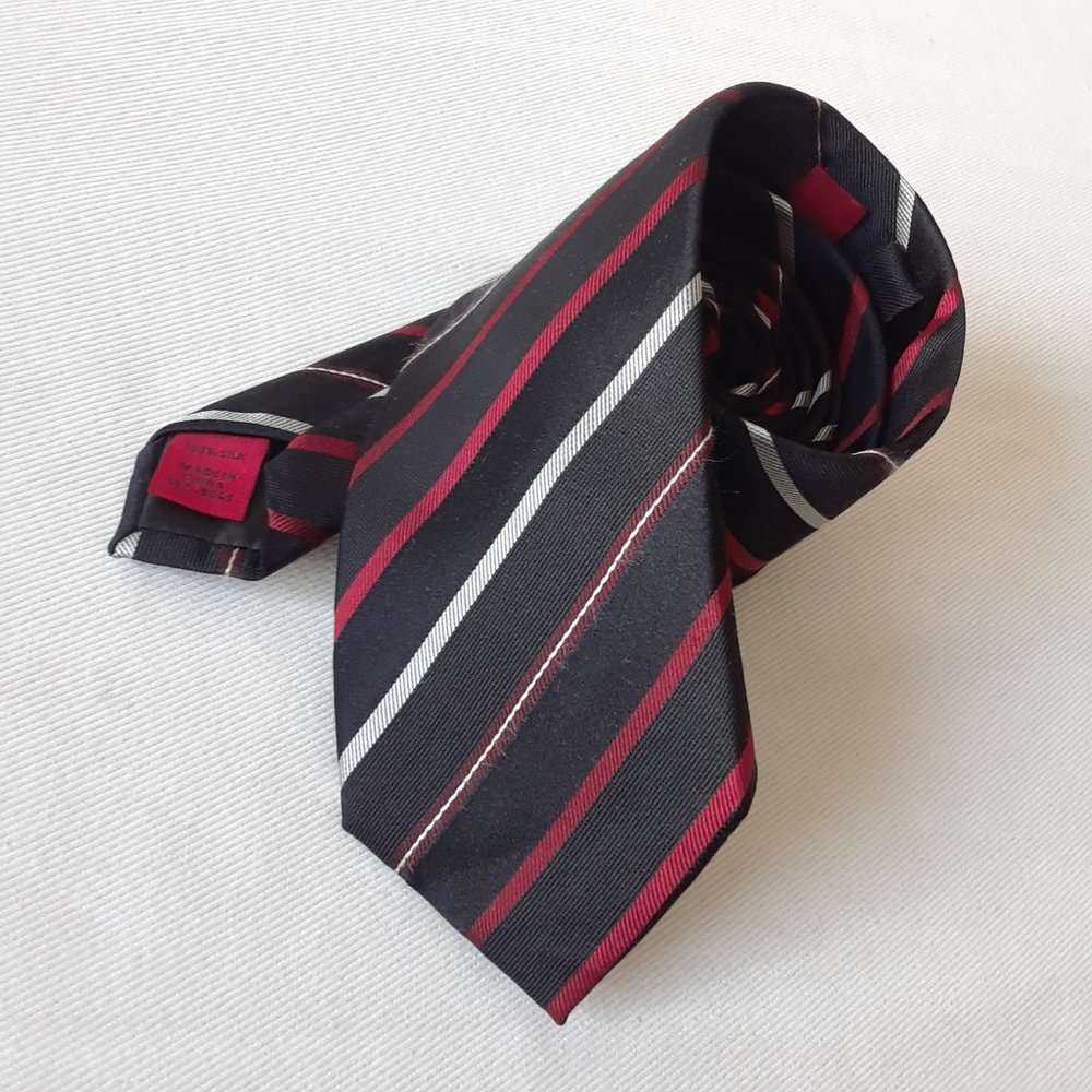 Alfani. Slim Striped Silk Tie. Black